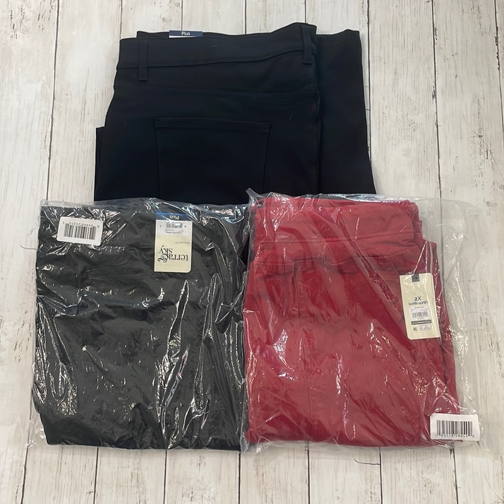 Set of 3- Women’s Terra&Sky Pants in Black(2) and Red- Size 2X